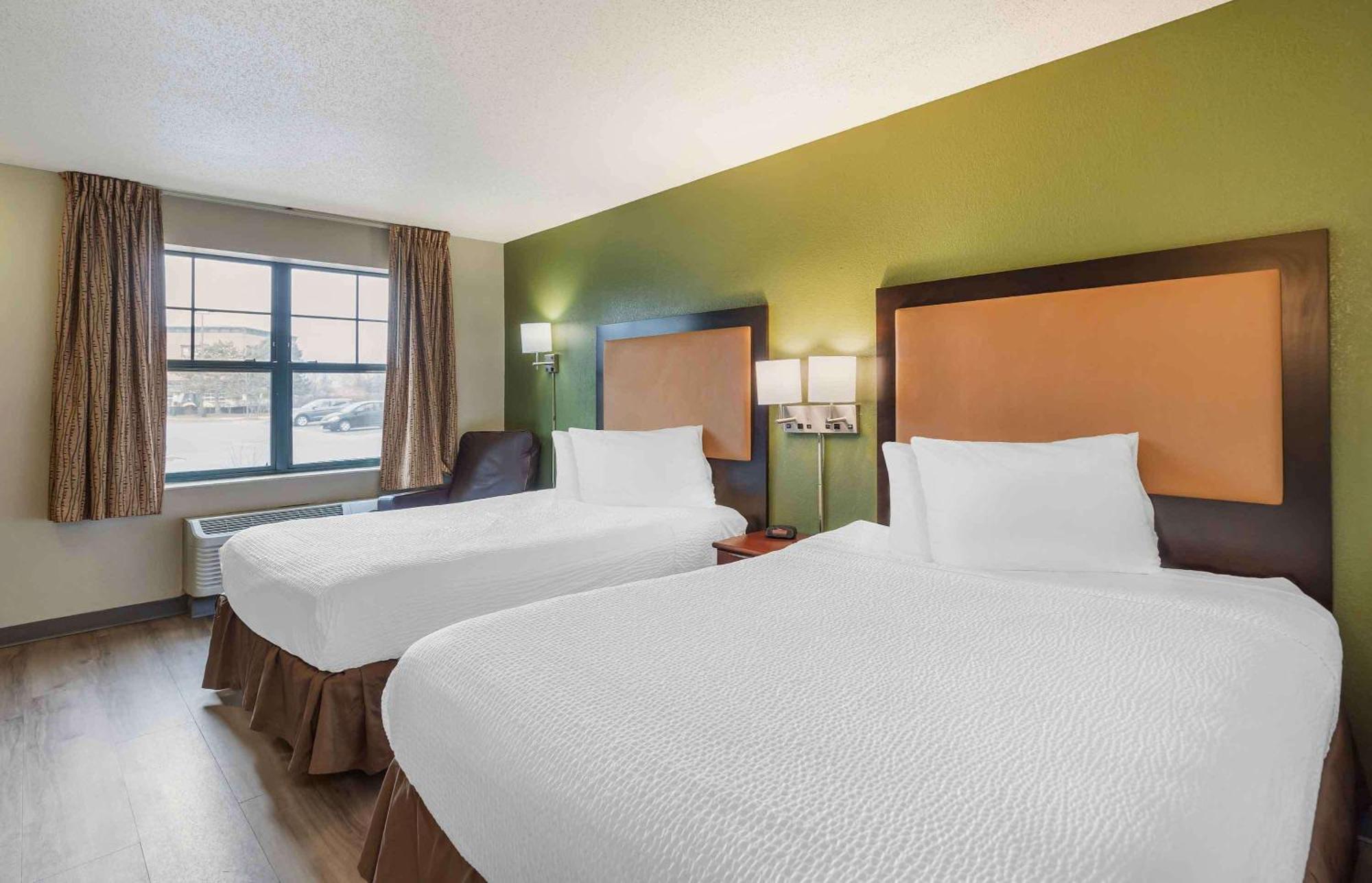 Extended Stay America Suites - Chicago - Woodfield Mall Шаумбург Екстер'єр фото